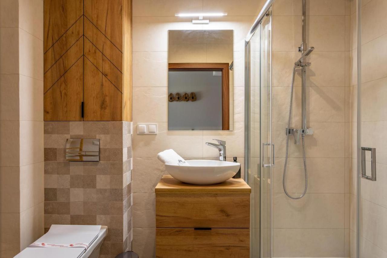 C2 Z Basenem, Sauna, Jacuzzi - 5d Apartment Szklarska Poreba